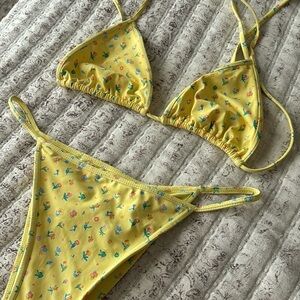 Frankie’s bikini set X SOLD OUT Pamela Anderson